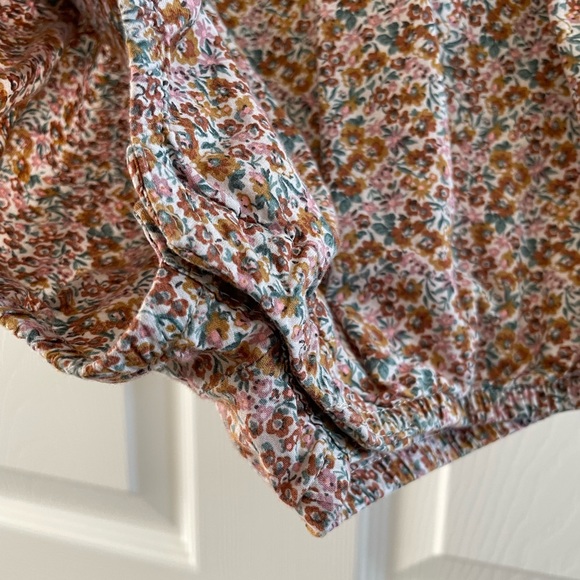 H&M Floral Romper - Picture 2 of 7